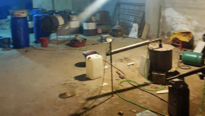 ضبط مصنع لتصنيع "الكبتاجون".. ناشطون: مخدرات "حـزب الله" باقية وتتمدد