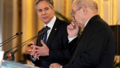 تحرك فرنسي ـ أمريكي للضغط على مسؤولين لبنانيين