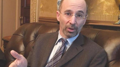 محادثات أمريكية - روسية - أوروبية بشأن إيران