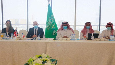 بيان عربي - غربي يدعو لحل سياسي شامل في اليمن