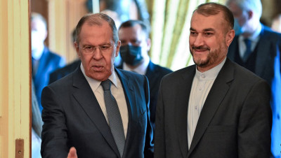 وزير الخارجية الإيراني: المحادثات مع السعودية تسير بشكل بناء