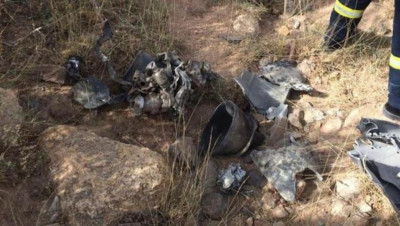 سقوط صاروخين بالستيين حوثيين في اليمن