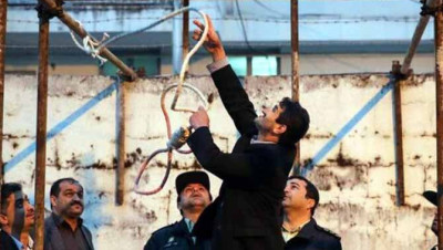 بالأسماء والتاريخ.. النظام الإيراني يعدم 12 معتقلا خلال أسبوع