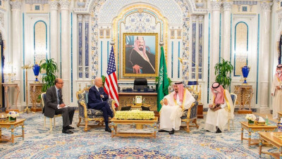 الحكومة اليمنية ترحب بالبيان السعودي الأميركي وتدعو لردع إيران