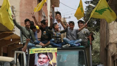 شاب سوري يلقى مصرعه على يد عملاء "حزب الله" في لبنان (صور)