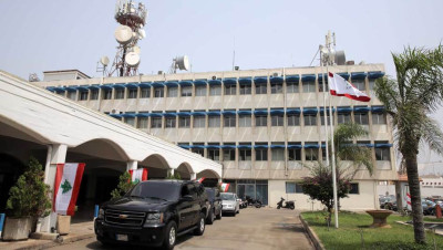 مناصرو "حزب الله" يقتحمون شركة "أوجيرو": ممنوع قطع إنترنت الضاحية الجنوبية