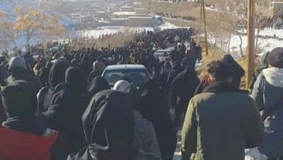 إيرانيون يحيون أربعينية عدد من قتلى الاحتجاجات