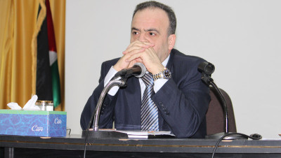 سوريا.. الأسد يلتف على الاحتجاجات بإعفاء رئيس حكومته