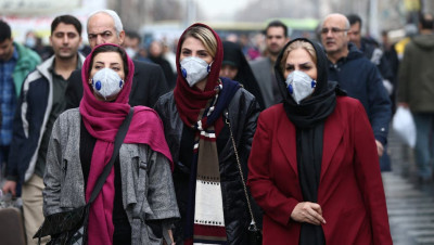 "كورونا" يعطّل أعمال البرلمان الإيراني واتهامات بإخفاء المعلومات عن الشعب