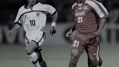 "كـورونـا" يودي بحياة اللاعب الإيراني الدولي مهرداد ميناوند