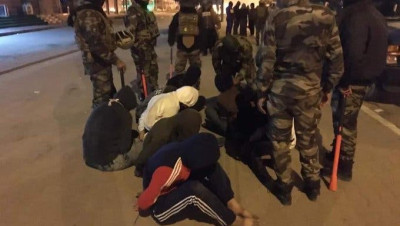 العراق: اقتحام ساحات الاعتصام وحرق الخيام.. خطة أمنية لوأد الاحتجاجات 