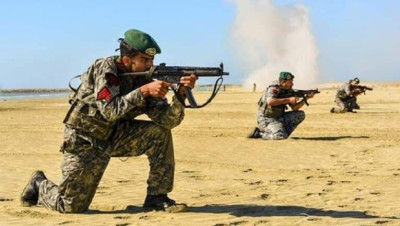 انطلاق مناورات "ذو الفقار" الإيرانية ومسيرات أمريكية تستطلع