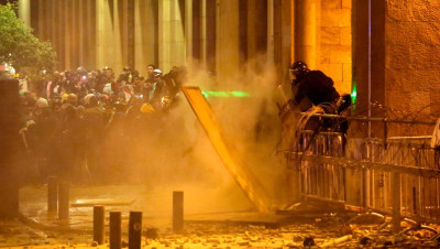 لبنان.. مظاهرات رافضة لحكومة دياب