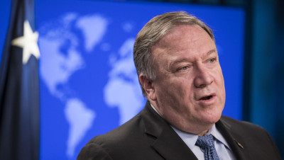 بومبيو يتهم فصائل موالية لإيران بقصف السفارة الأمريكية في بغداد