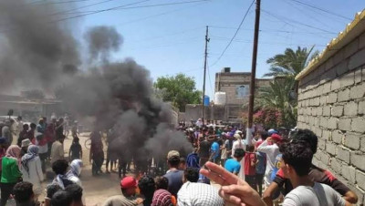 العراق.. أوامر بالقبض على 17 ضابطا ومسؤولا عن قتل متظاهري ذي قار