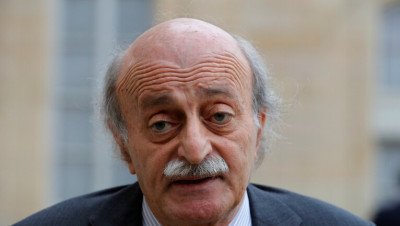 جنبلاط يتهم "سوريا" بانفجار مرفأ بيروت ويحذر من تحول لبنان لقاعدة صواريخ لإيران