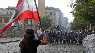 السفارة الأمريكية في بيروت تدعم مظاهرات اللبنانيين