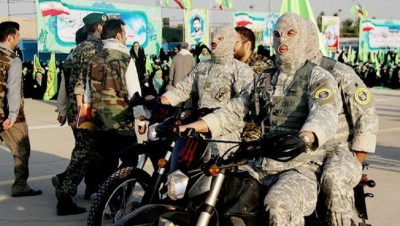 "فرق اقتحام" ودوريات في مناطق إيرانية متفرقة