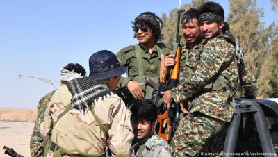 سوريا.. غارات جوية تستهدف مواقع إيرانية في ديرالزور