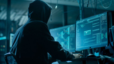 هجمات سيبرانية تشل موانئ إيرانية وتعطل النظام المصرفي