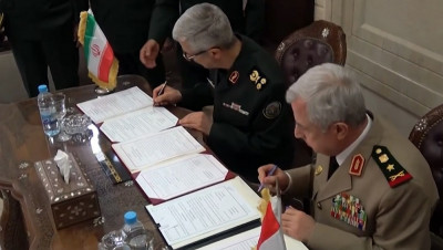 إيران تعزز الدفاعات الجوية للأسد في سوريا