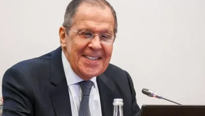 روسيا تخطط لتعزيز العلاقات مع سوريا: اتصالات رفيعة المستوى ووجود عسكري مخفض