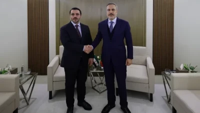 أبعاد ودلالات الزيارة الأولى لوزير الخارجية إلى المنطقة: تحليل شامل للنتائج والآثار المحتملة