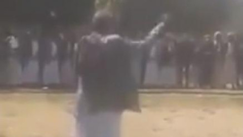 رجل أعمال يمني يروي تعرضه وعائ...