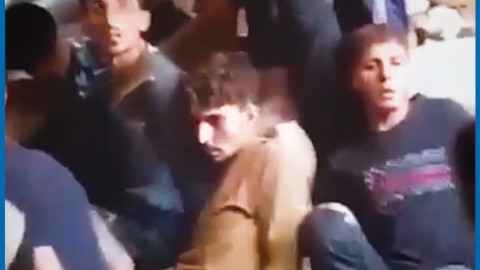 قطعوا أذن أحدهم.. إيرانيون ينك...