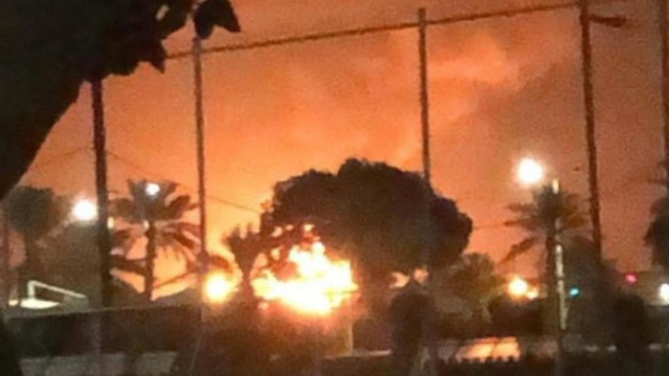 السعودية تسيطر على حريقين بمنشأتين نفطيتين وميليشيا الحوثي تتبنى