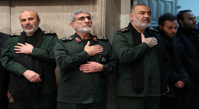 "قاآني" في بغداد.. ماذا يخطط؟