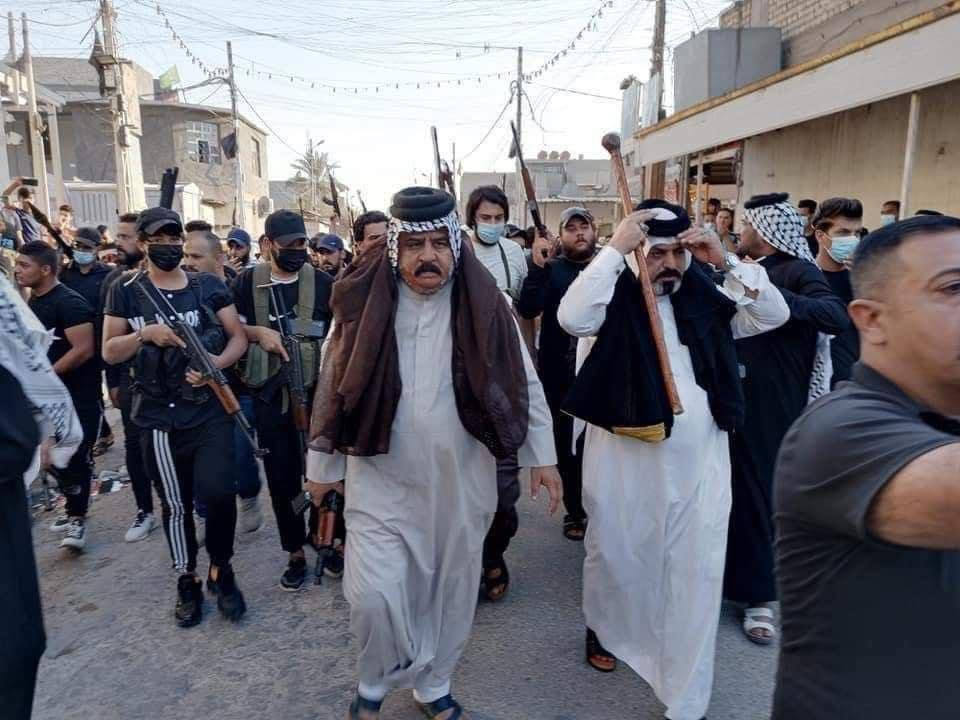 اقتتال عشيرتين يخلف قتلى وجرحى شرق بغداد وناشطون يتساءلون: أين الدولة