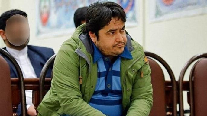 ضابط إيراني سابق يكشف عن صفقة فرنسية إيرانية ضحيتها الصحفي المعارض "روح الله زم"