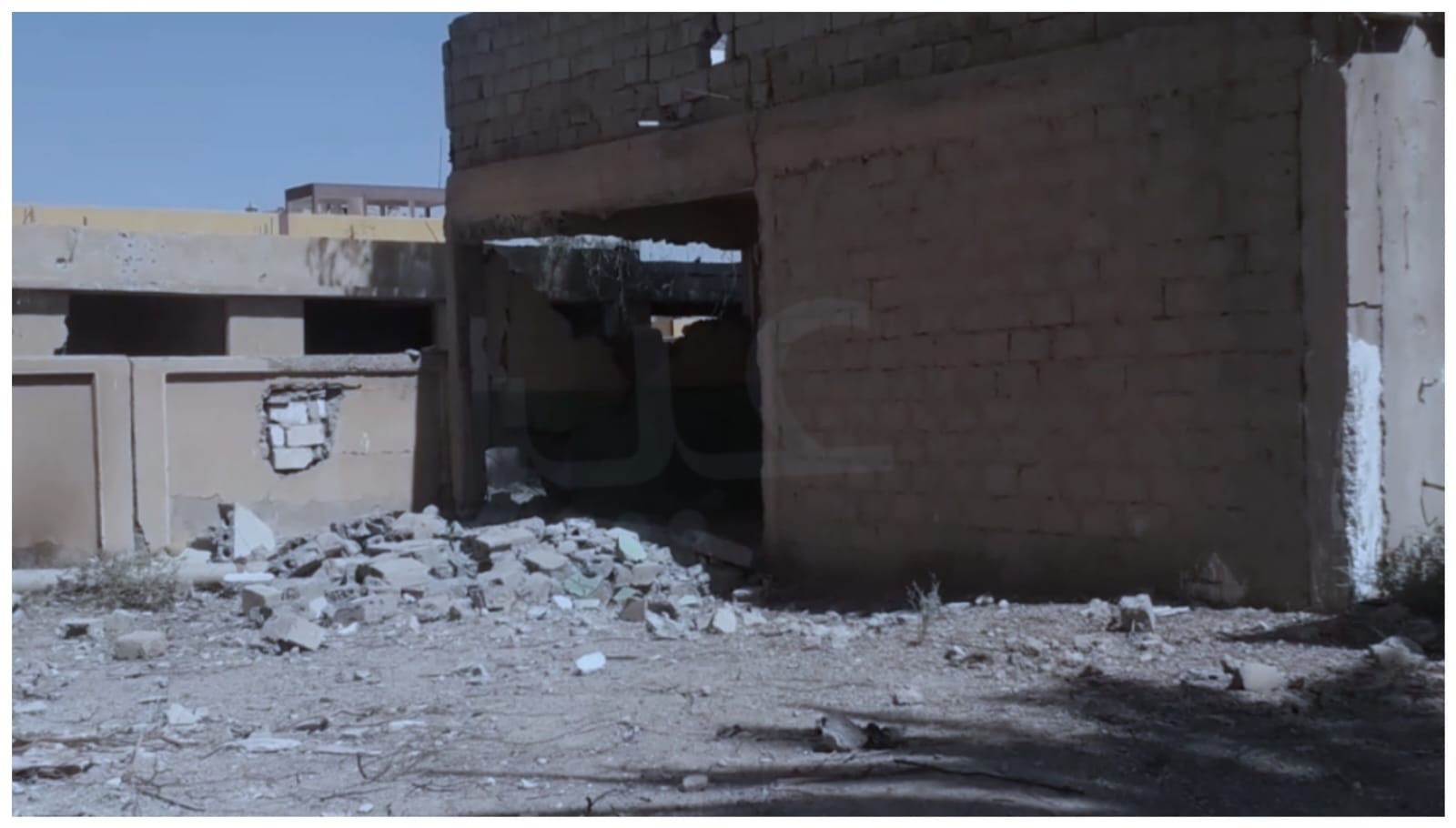 الحرس الثوري ينقل عتاده في دير الزور السورية