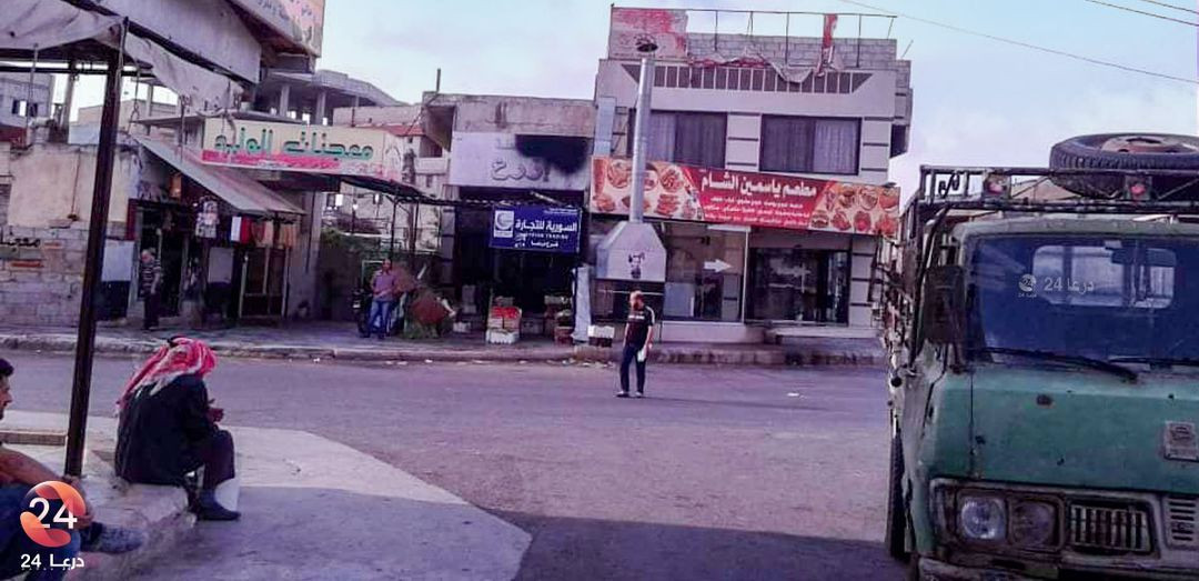 سوريا: قيادي مقرب من "حزب الله" يصيب ابنة قريبه بالرصاص في رقبتها