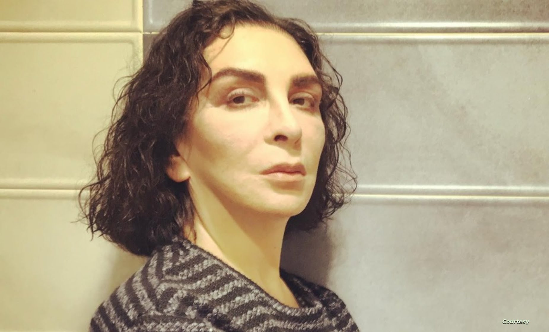 حكم بالسجن لعامين على الممثلة الإيرانية الشهيرة أفسانه بايغان