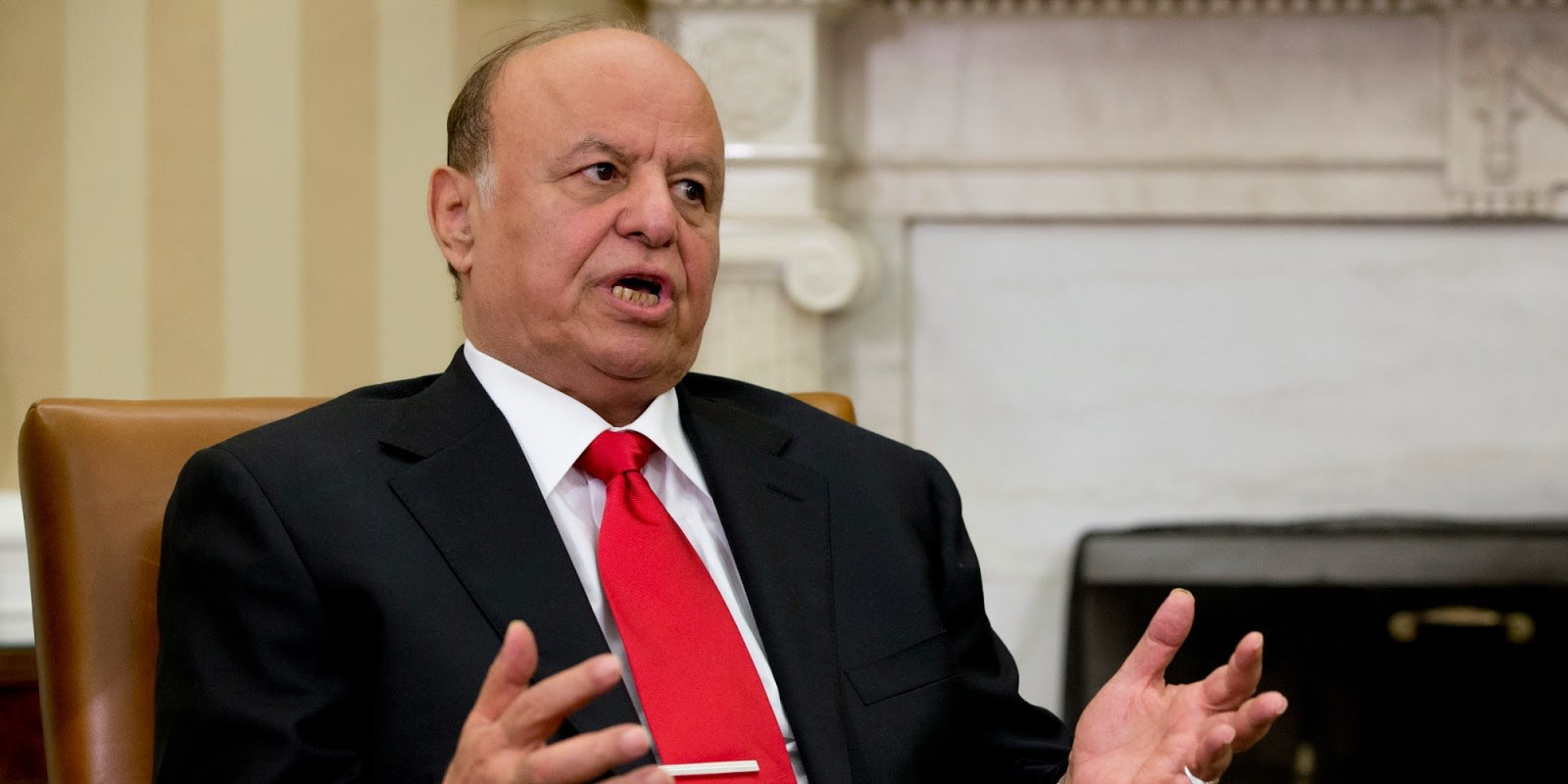 الرئيس اليمني يؤكد عزمه على إنهاء "المشروع الانقلابي" للحوثيين