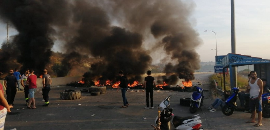 لبنان.. تجدد الاحتجاجات ومواجهات بين المتظاهرين والأمن في بيروت