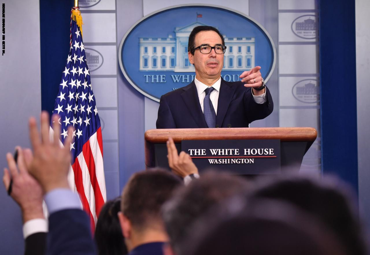 لبنان.. مواجهات بين الجيش ومحتجين وعقوبات أمريكية تستهدف مقربين من "حزب الله"