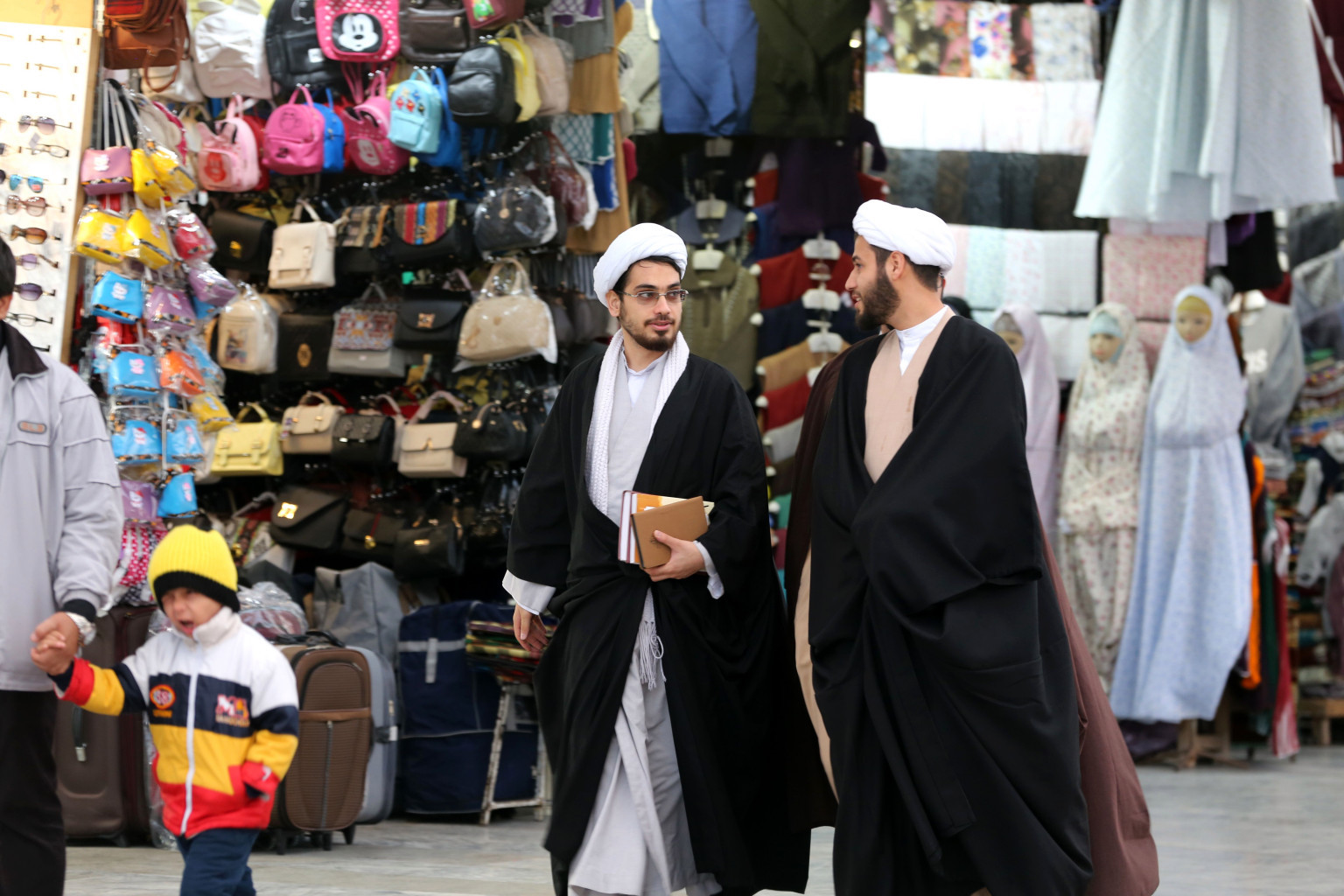 إيران تريد تحويل سوريا إلى دولة شيعية