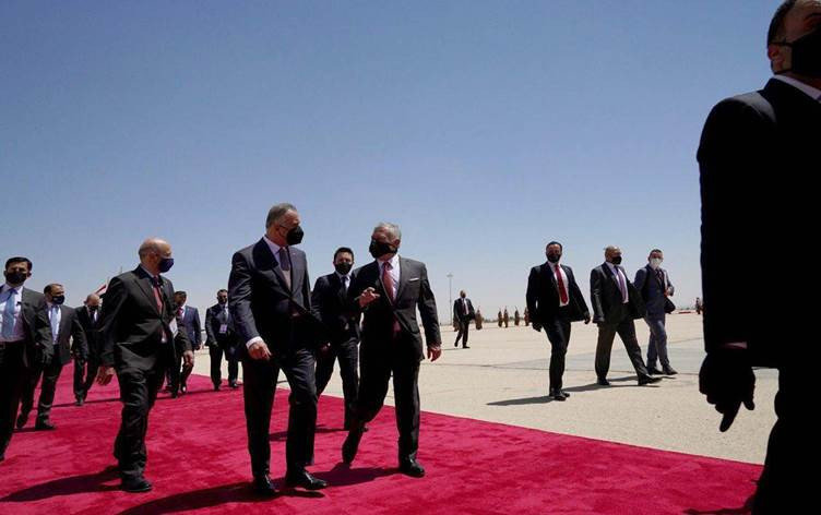 الكاظمي يعقد جولة مباحثات مع الملك عبدالله قبيل القمة الثلاثية