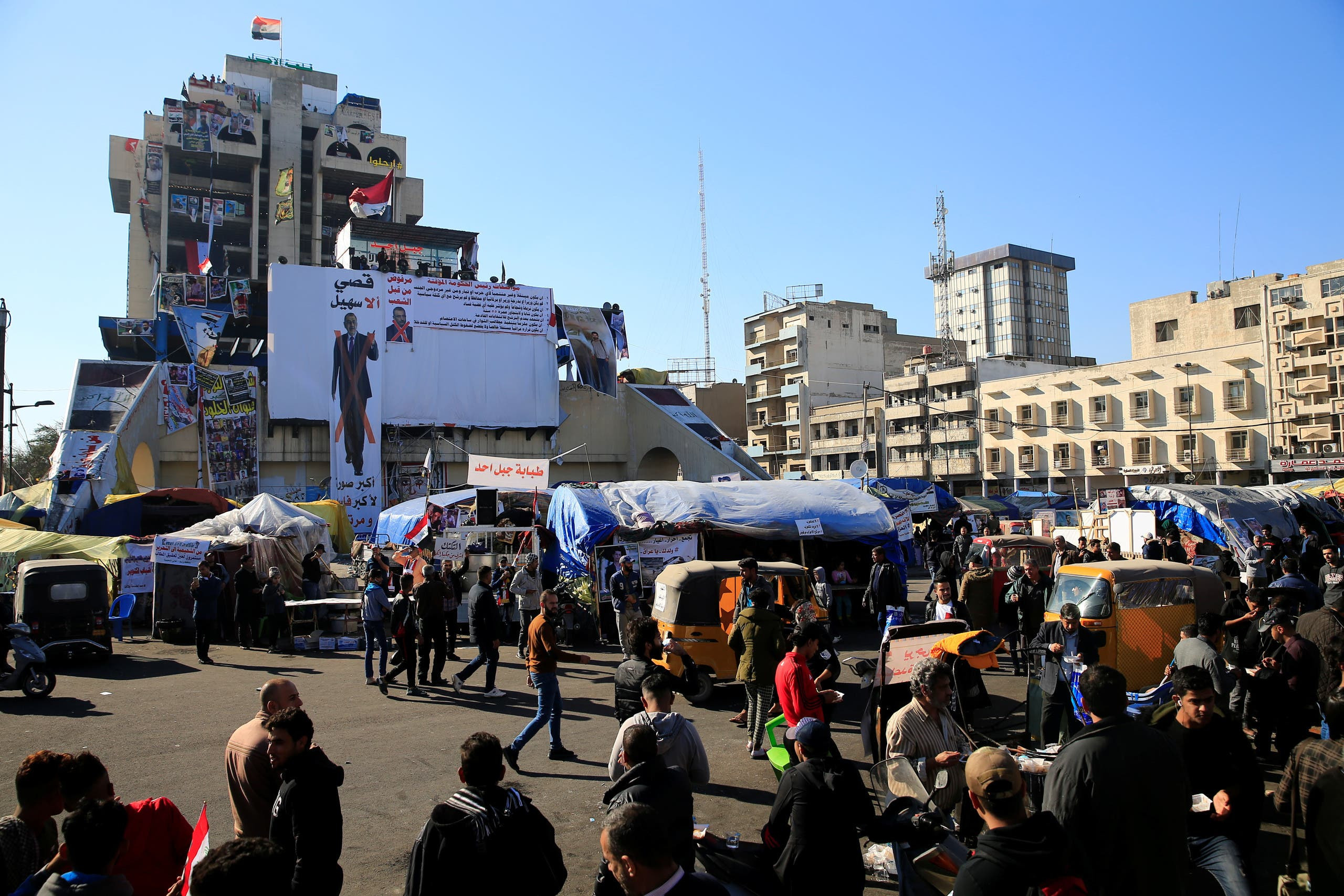 نيويورك تايمز: أزمة العراق هي الأخطر منذ 16 عاما