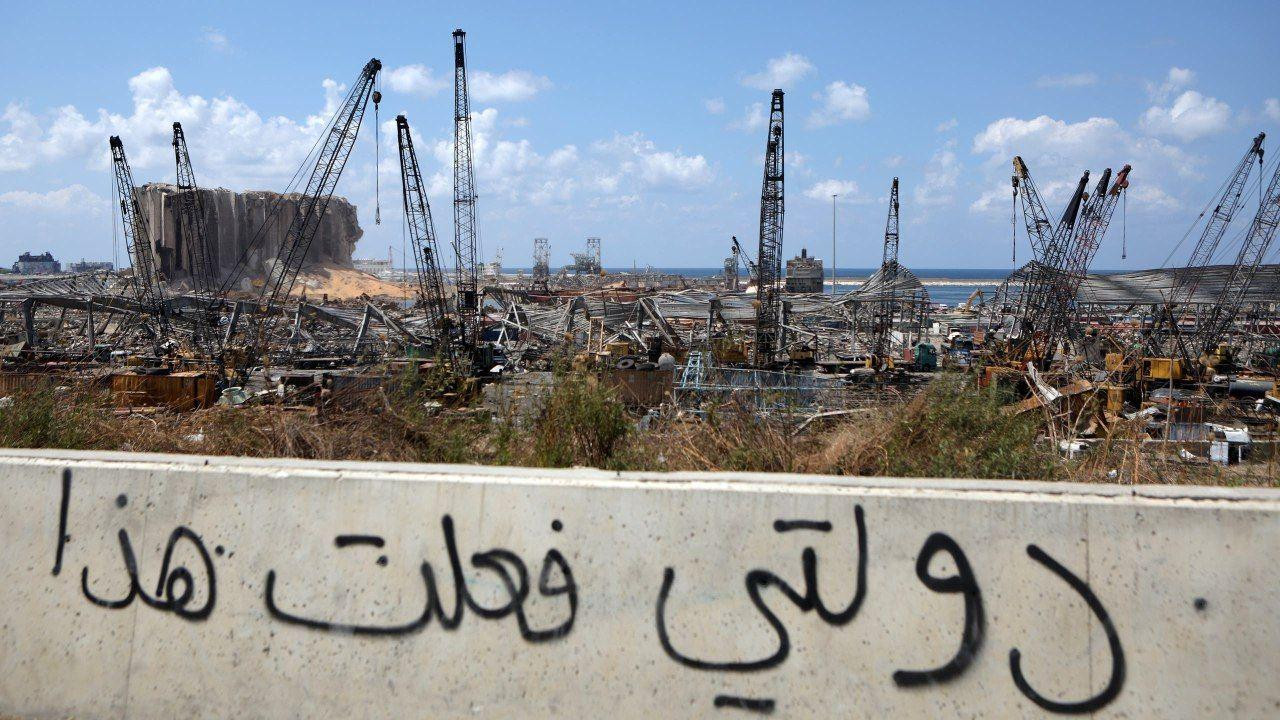 بعد مرور عام على الثورة.. "بومبيو" يوجه رسالة لساسة لبنان