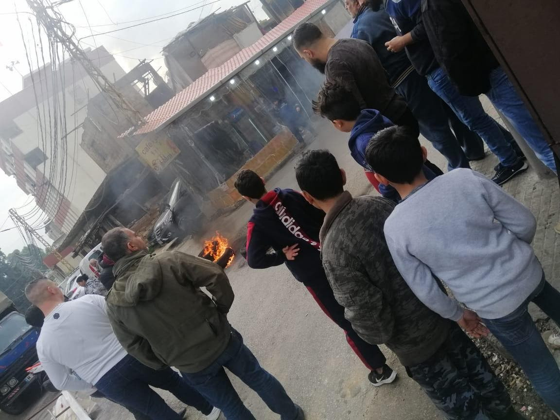 لبنان.. الضاحية الجنوبية تنتفض على "حـزب الله" والمظاهرات بتصاعد