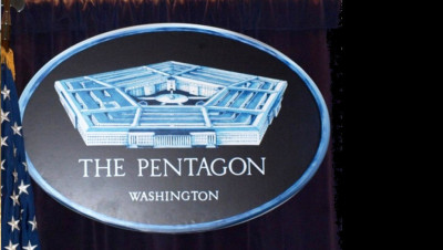 أمريكا تحتفظ "بحق الرد" على استهداف قواتها في العراق!