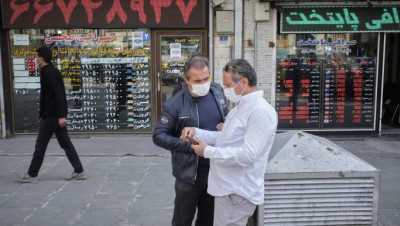 العراق يفرج عن 125 مليون دولار من الأرصدة الإيرانية المجمدة