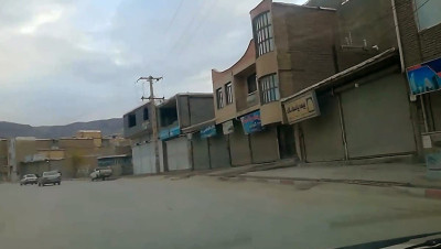 القضاء الإيراني يصدر أحكاما بالسجن بحق أربعة أشخاص