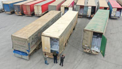 إسرائيل تهدد إيران: سنستهدف شحنات الأسلحة بغطاء المساعدات لسوريا