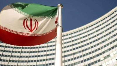 القضاء الإيـراني يفرج عن عشرات المعتقلين 