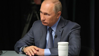 بوتين يدعو لحوار مباشر بين السعودية وإيران